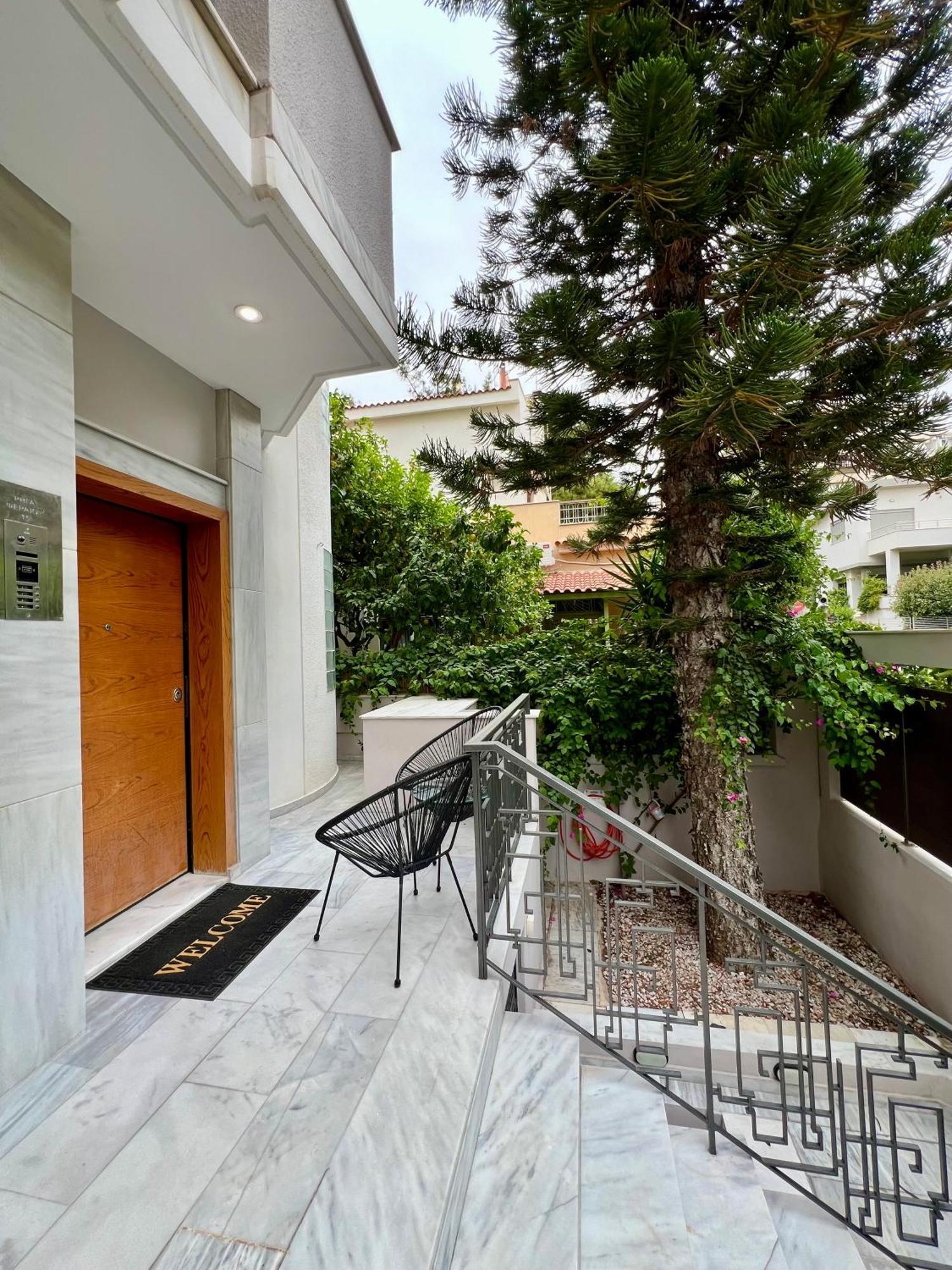 New Apartment At Athenian Riviera Екстериор снимка